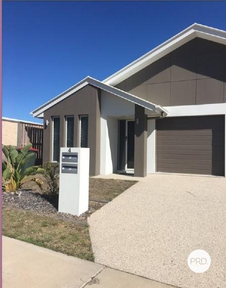 1/4 Cimba Street CLINTON 1