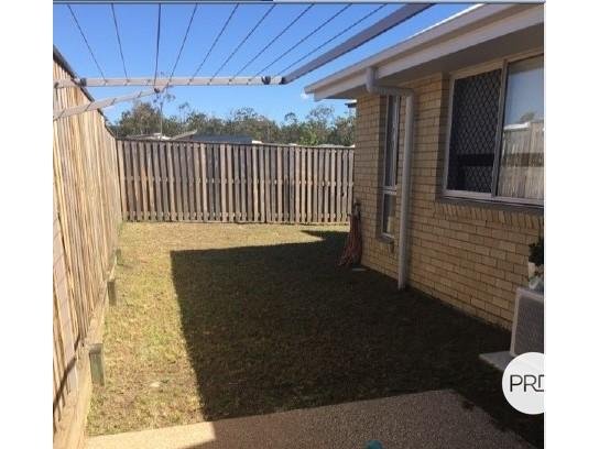 1/4 Cimba Street CLINTON 5