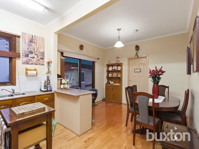 Gallery: 14 Claronga Road