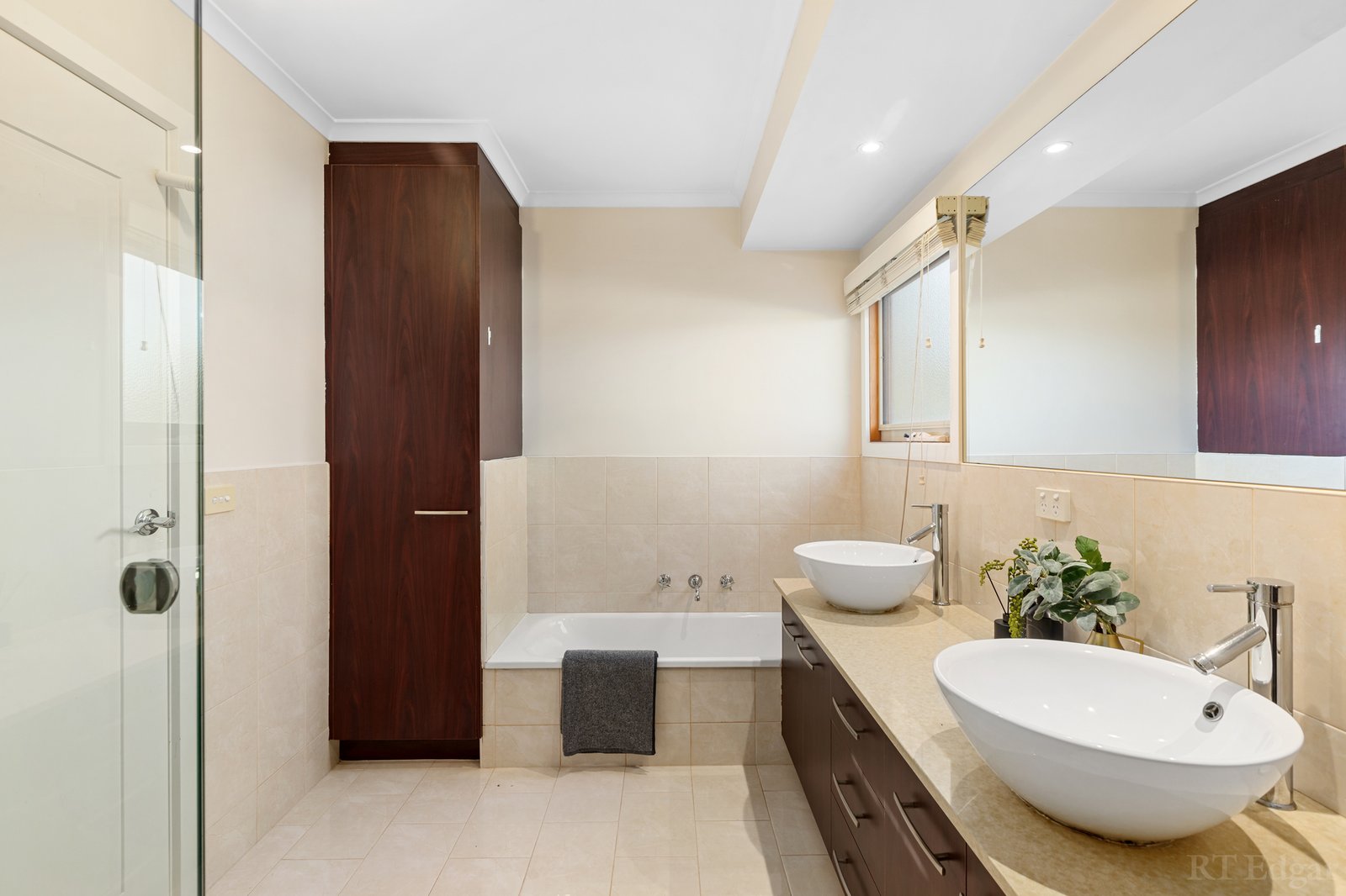 Real Estate and Property in 14 Cone Street, Bulleen, VIC