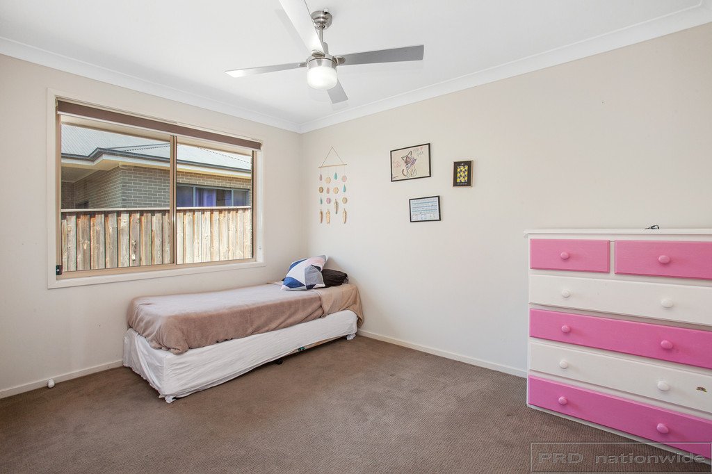 14 Coolabah Street ABERGLASSLYN 18