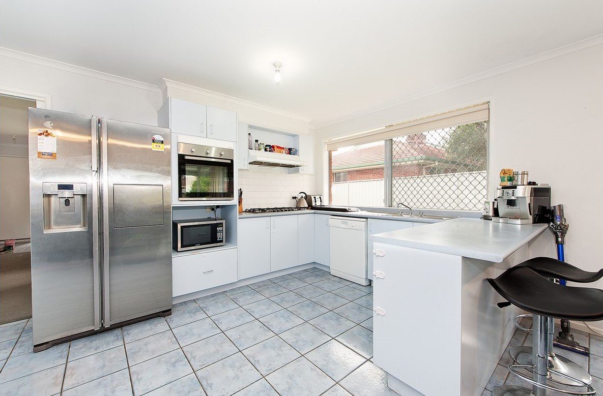 14 Cooper Close GLENROY 2