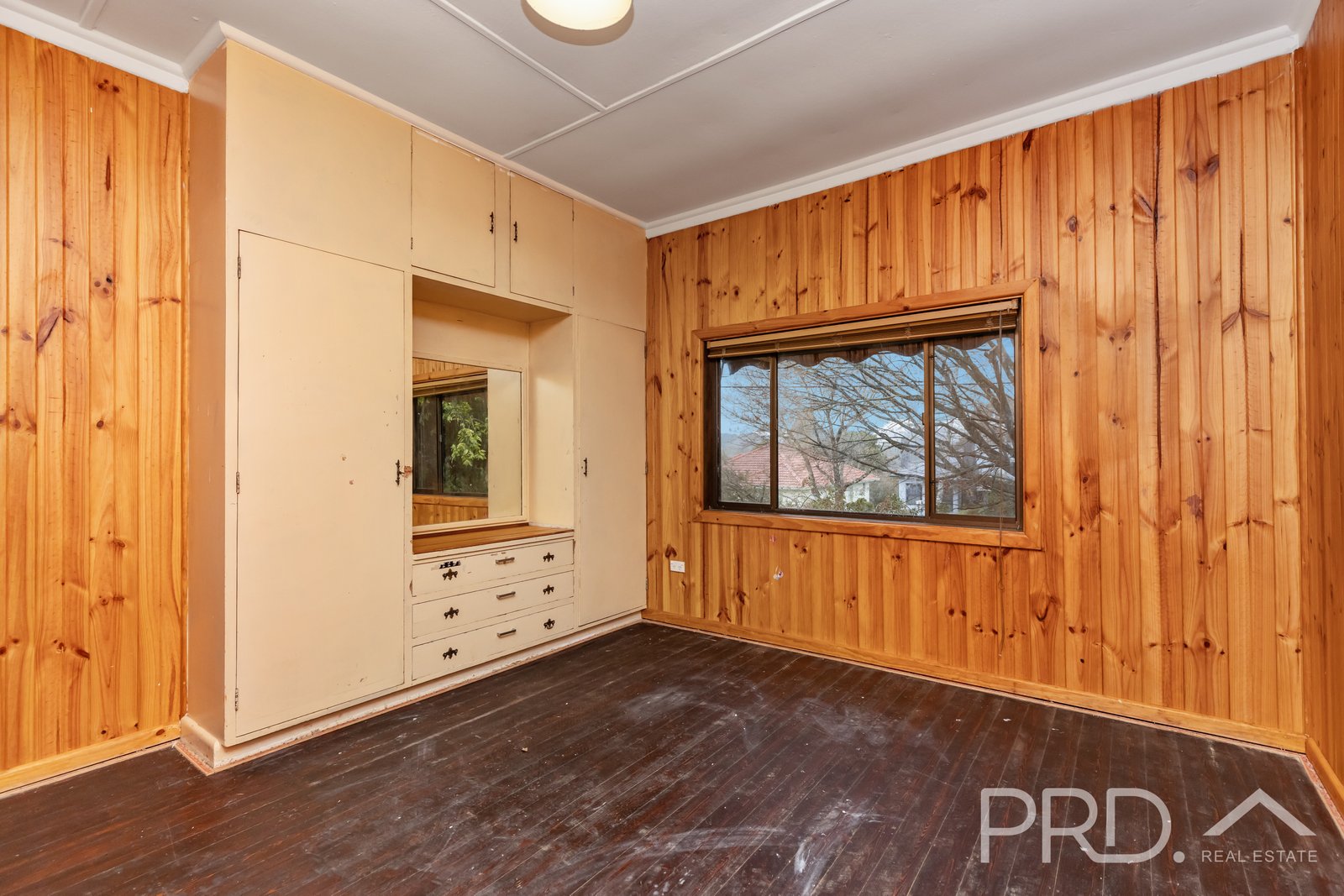 14 Coorabel Avenue BATLOW 7