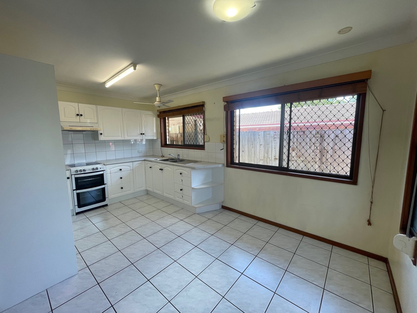 14 Cooyar Street ASPLEY 5