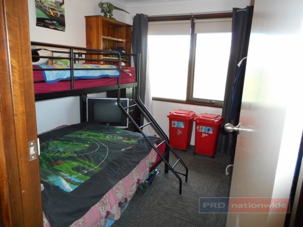 14 Corralyn Avenue BATLOW 4