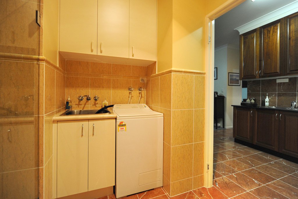 14 Country Road CANNONVALE 22