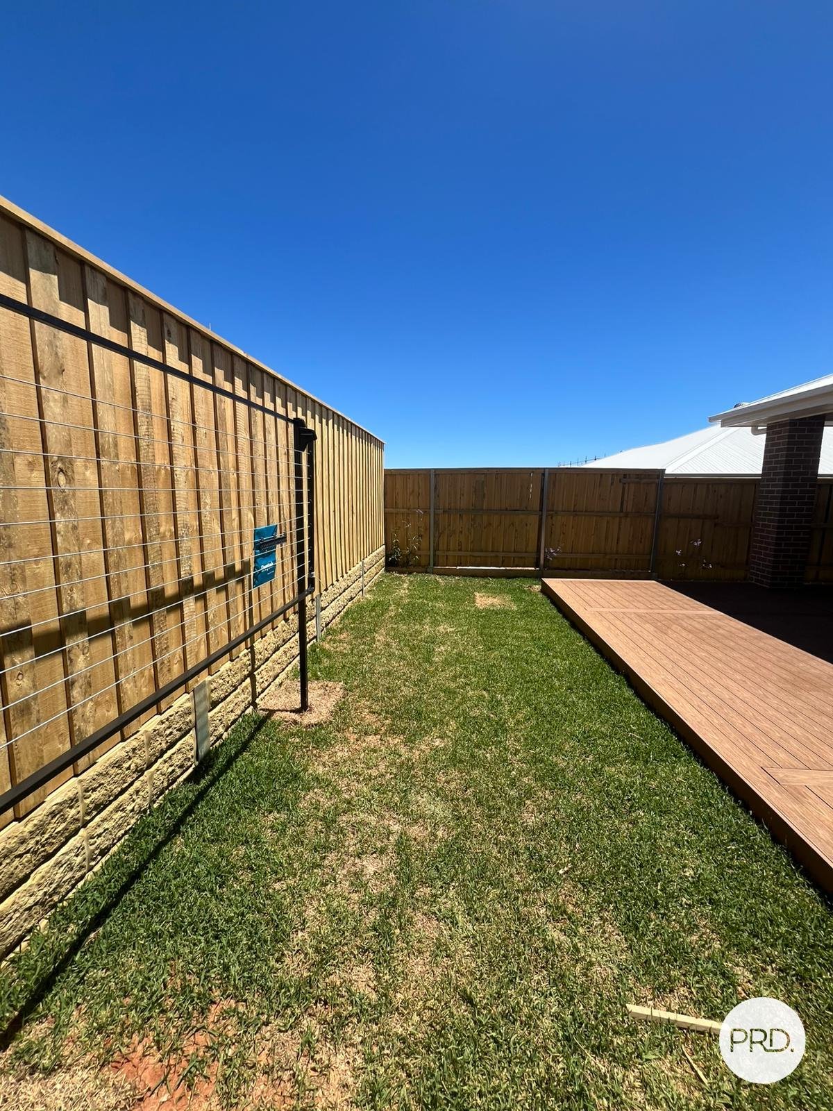 14 Crisp Street MENANGLE PARK 14