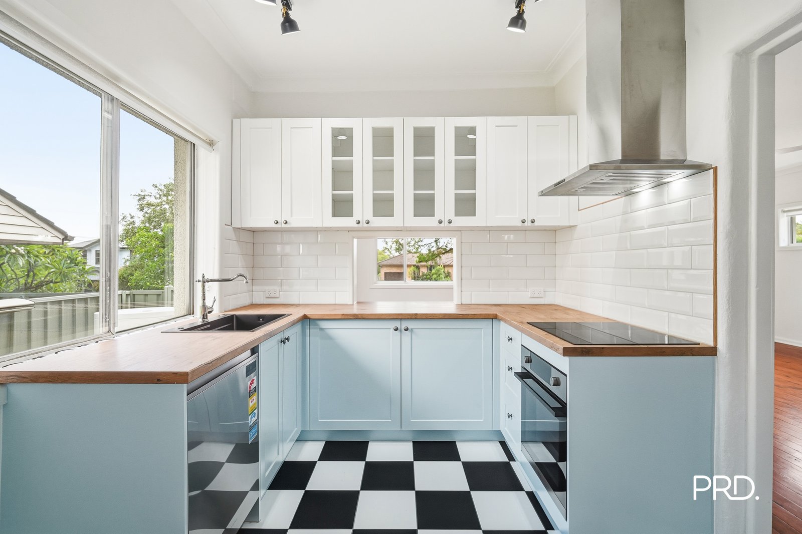 14 Cronin St  Penrith 4