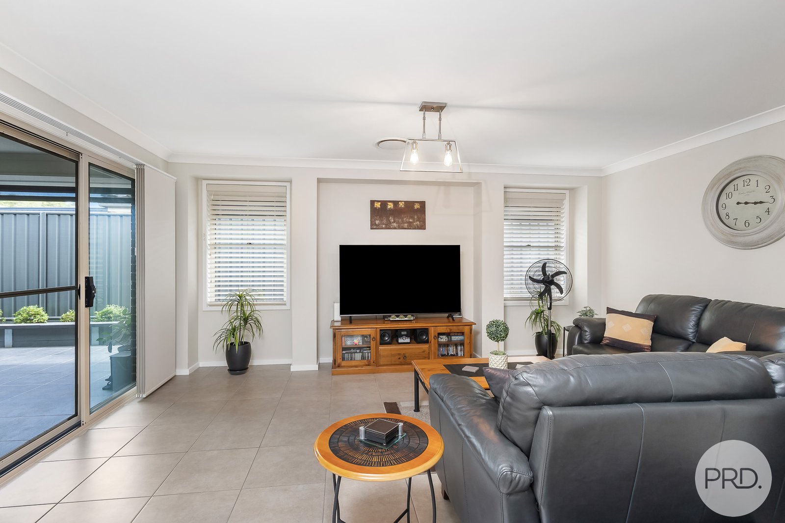 14 Curlew Cove SALAMANDER BAY 2