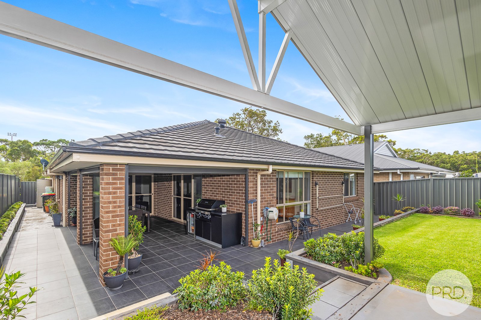 14 Curlew Cove SALAMANDER BAY 15