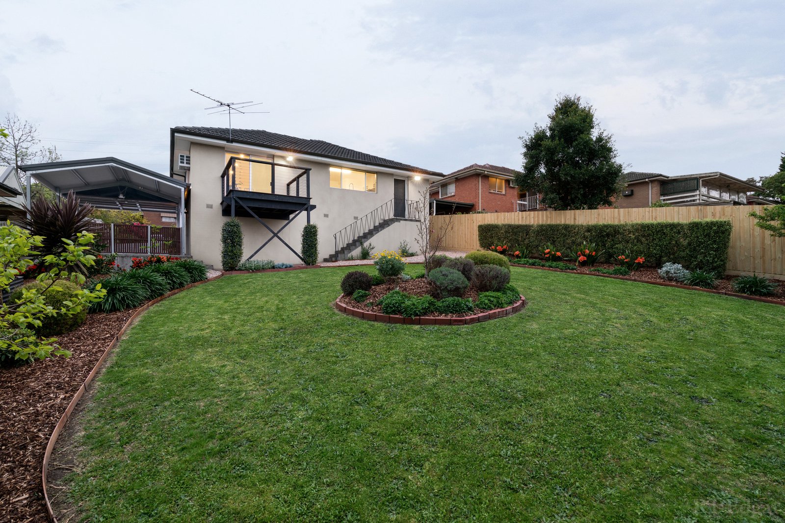 Real Estate and Property in 14 Currajong Street, Doncaster East, VIC