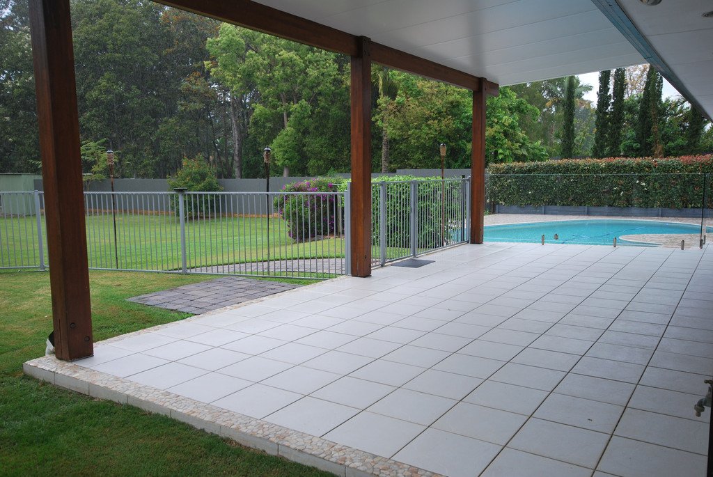 14 Daffodil Street TALLEBUDGERA 6