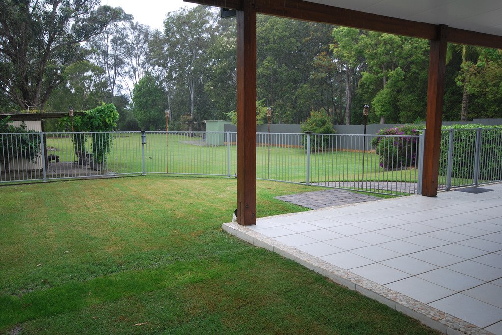 14 Daffodil Street TALLEBUDGERA 8