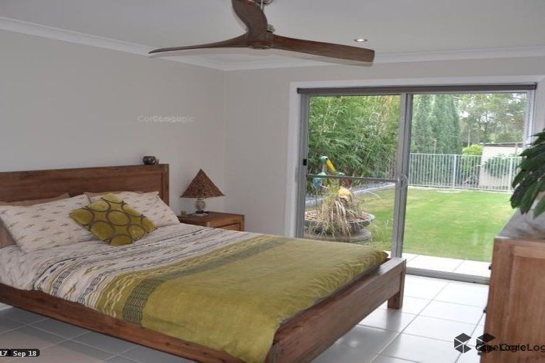 14 Daffodil Street TALLEBUDGERA 10