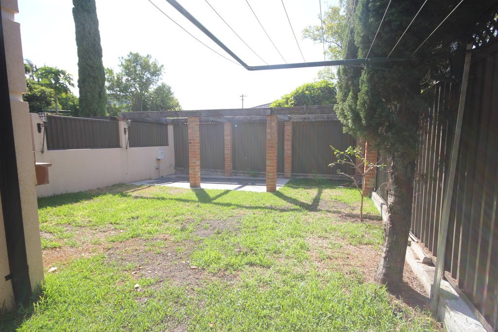 14 Dalley Street KOGARAH 13