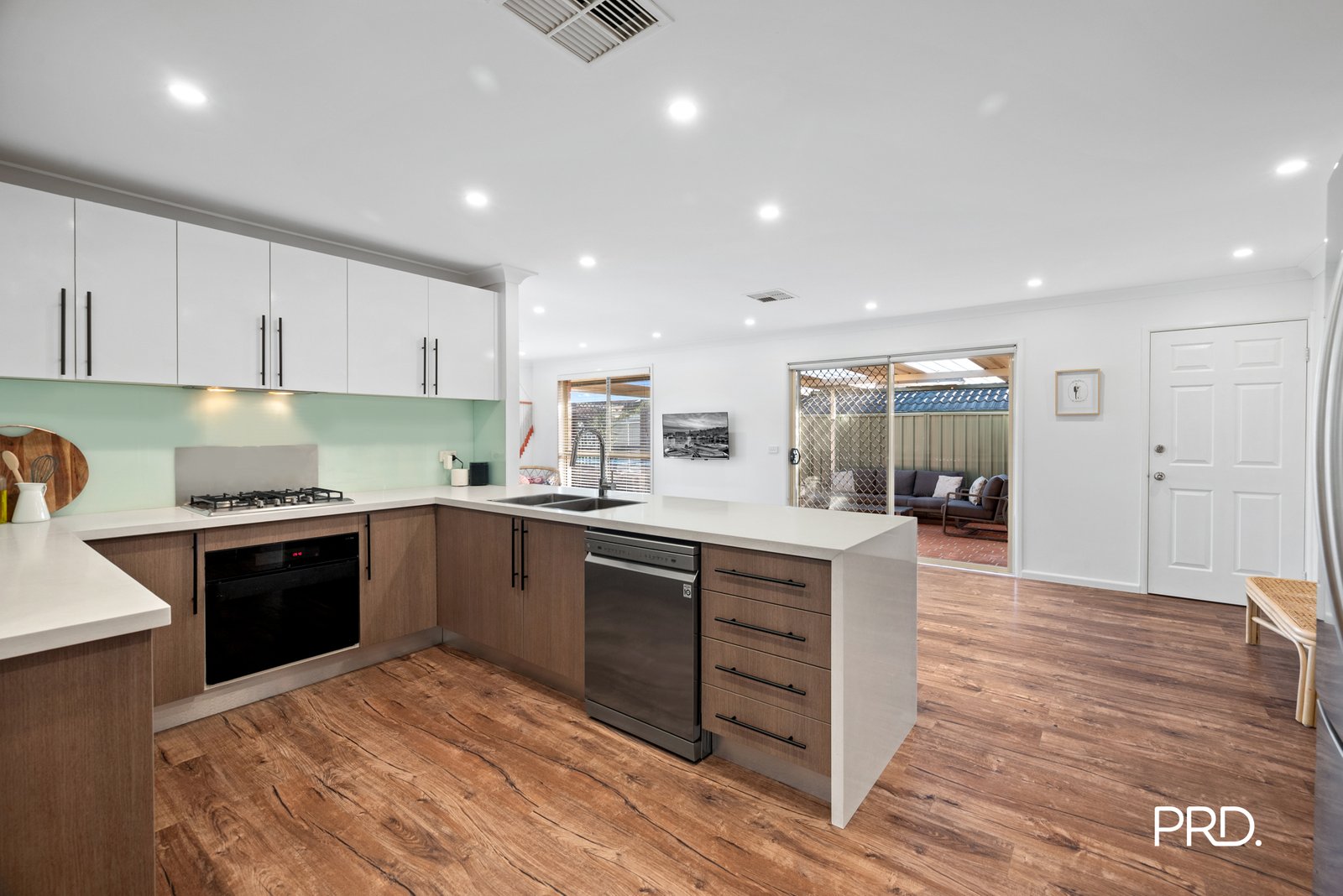 14 Dara Crescent GLENMORE PARK 4