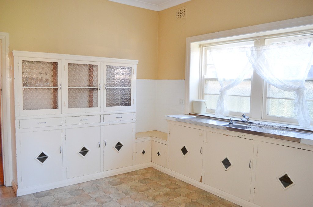 14 Darlow Street WAGGA WAGGA 3