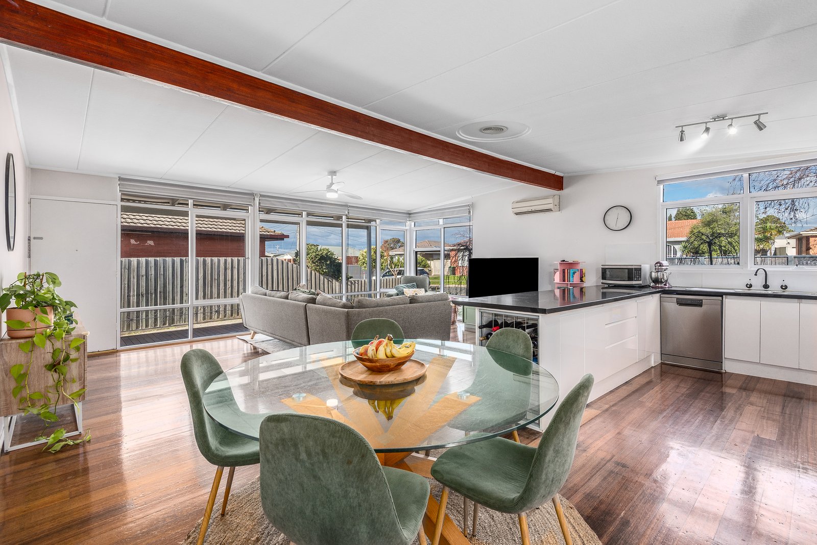 Gallery: 14 Darriwill Street