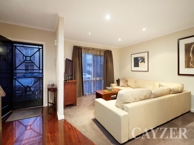 Gallery: 14 Davies Street