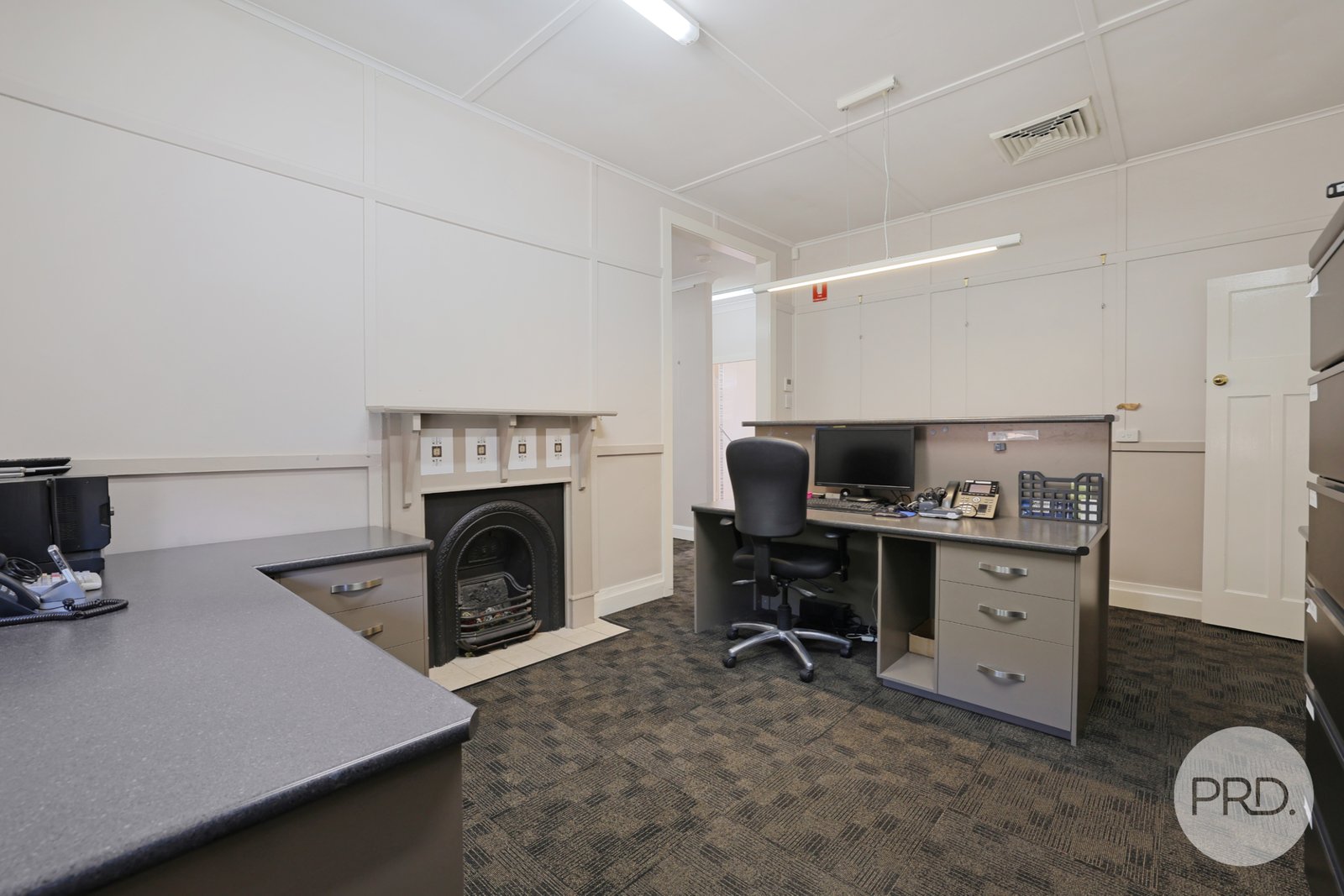 14 Dean Street TAMWORTH 11