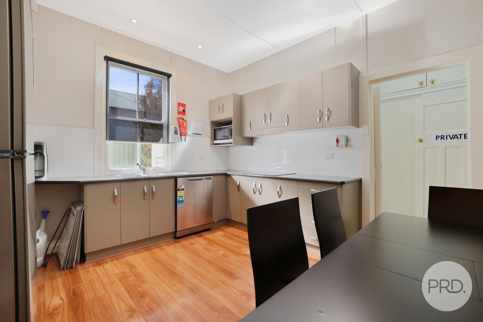 14 Dean Street TAMWORTH 13