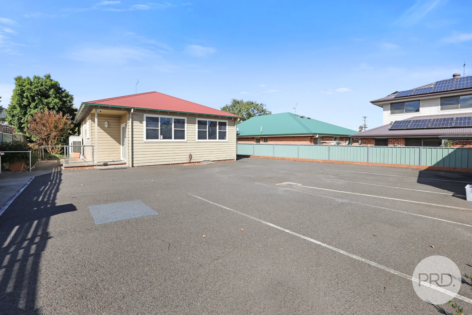 14 Dean Street TAMWORTH 20