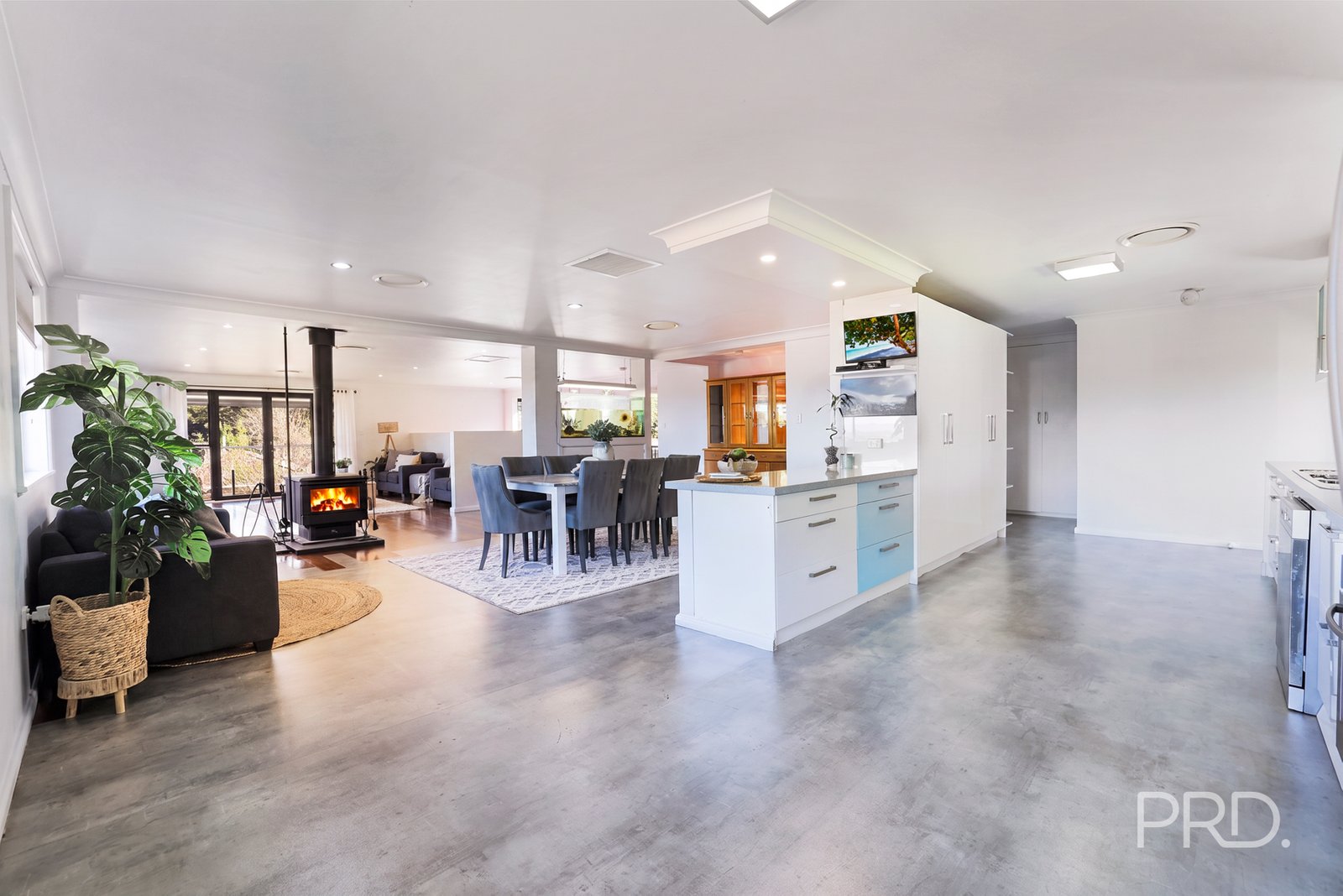 14 Dekalb Street TAMWORTH 8