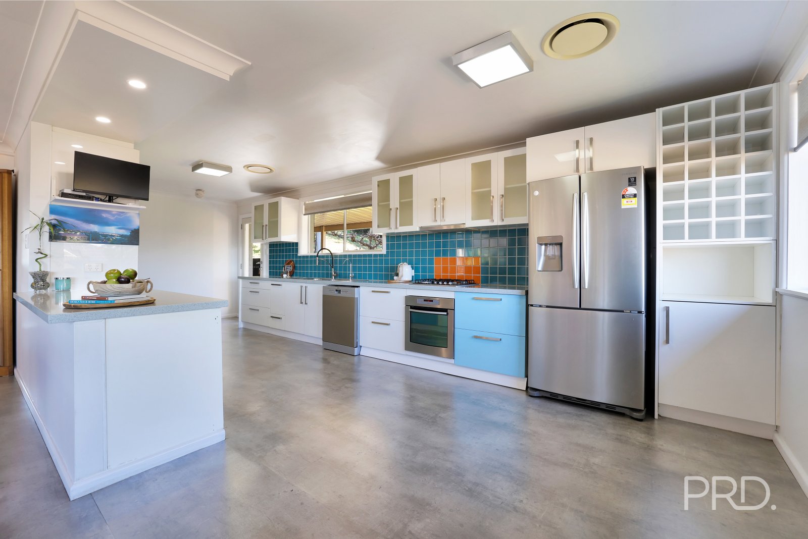 14 Dekalb Street TAMWORTH 10