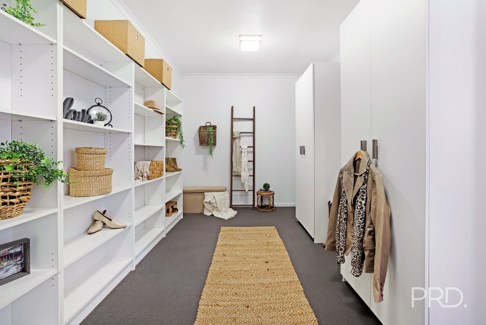 14 Dekalb Street TAMWORTH 18