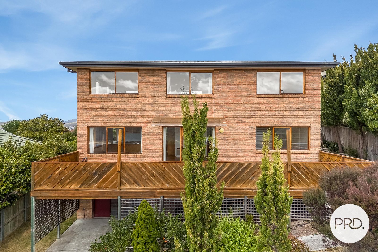 14 Donohoe Gardens KINGSTON BEACH 2