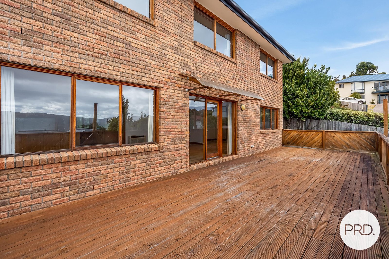 14 Donohoe Gardens KINGSTON BEACH 17