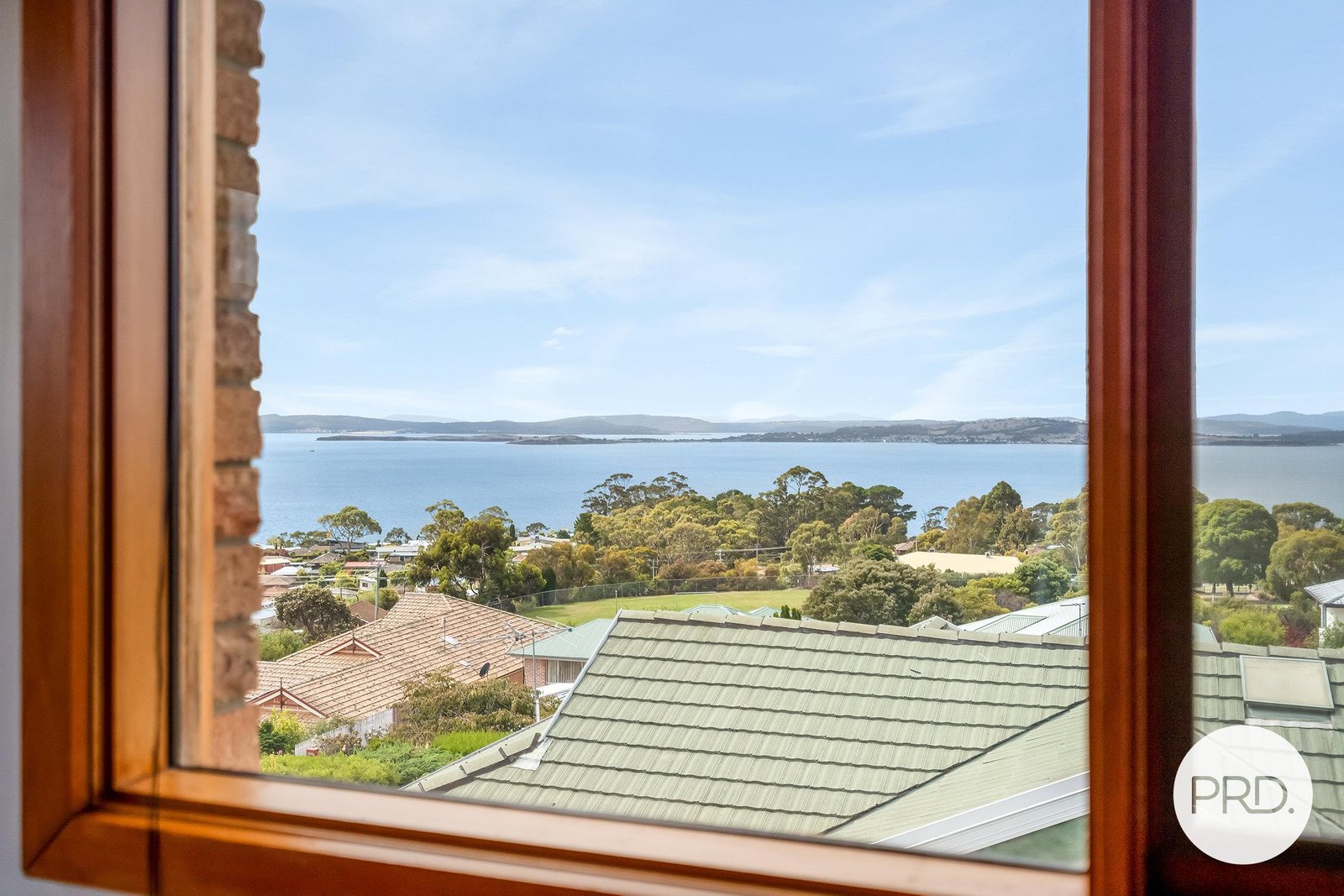 14 Donohoe Gardens KINGSTON BEACH 29