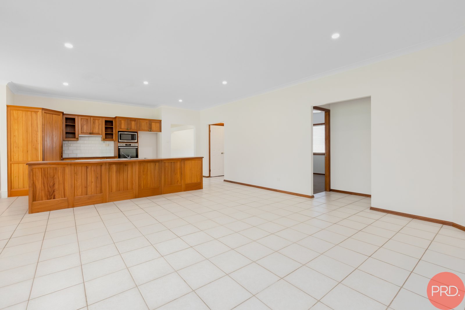 14 Douglas Close LARGS 16