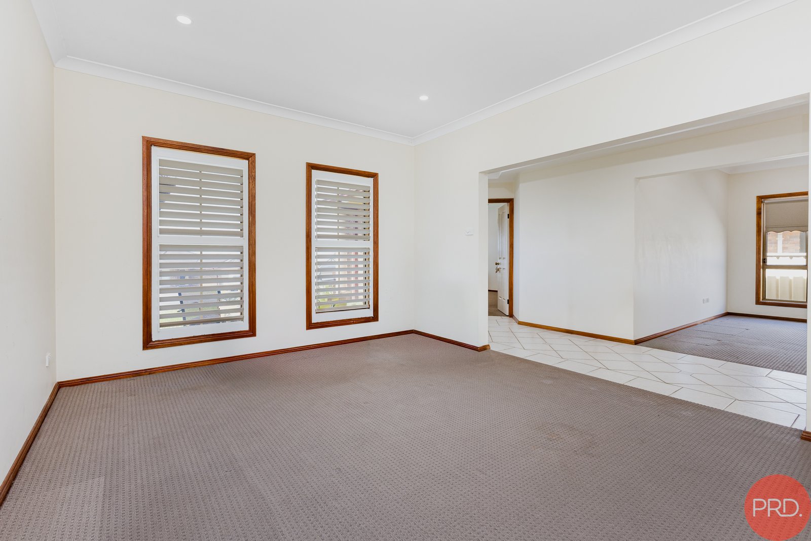 14 Douglas Close LARGS 18