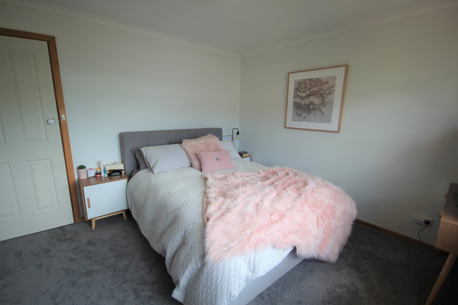 1/4 Douglas Street BELLERIVE 6