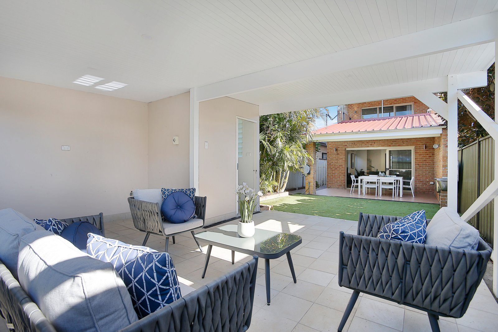 14 Dover Road BOTANY 3