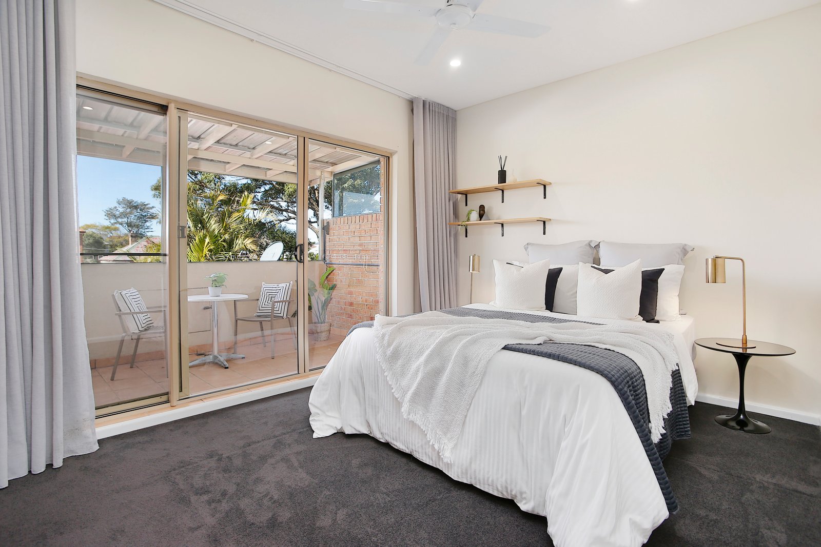 14 Dover Road BOTANY 10