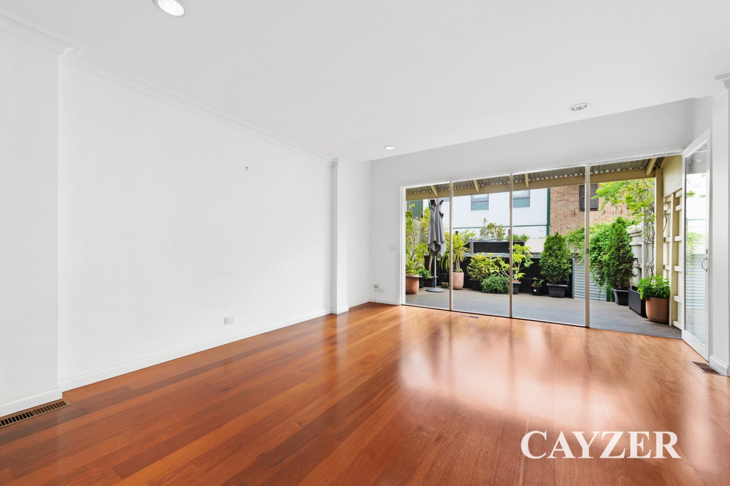 Gallery: 14 Dow Street