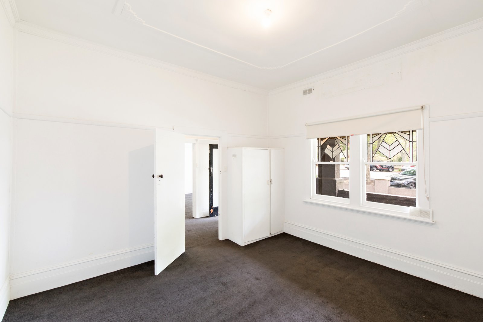 Gallery: 14 Drummond St South