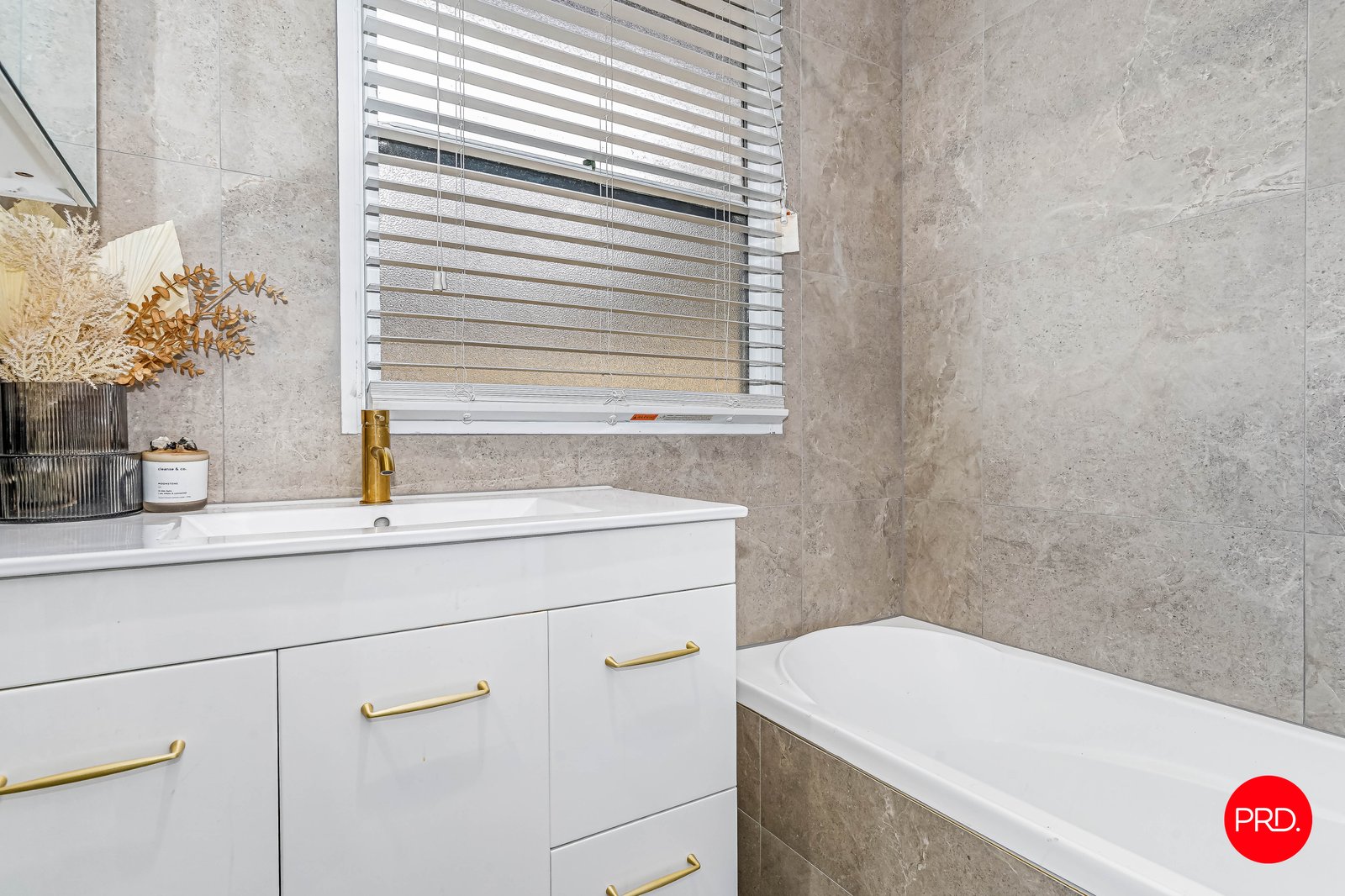 14 Duncan Street LONG GULLY 9