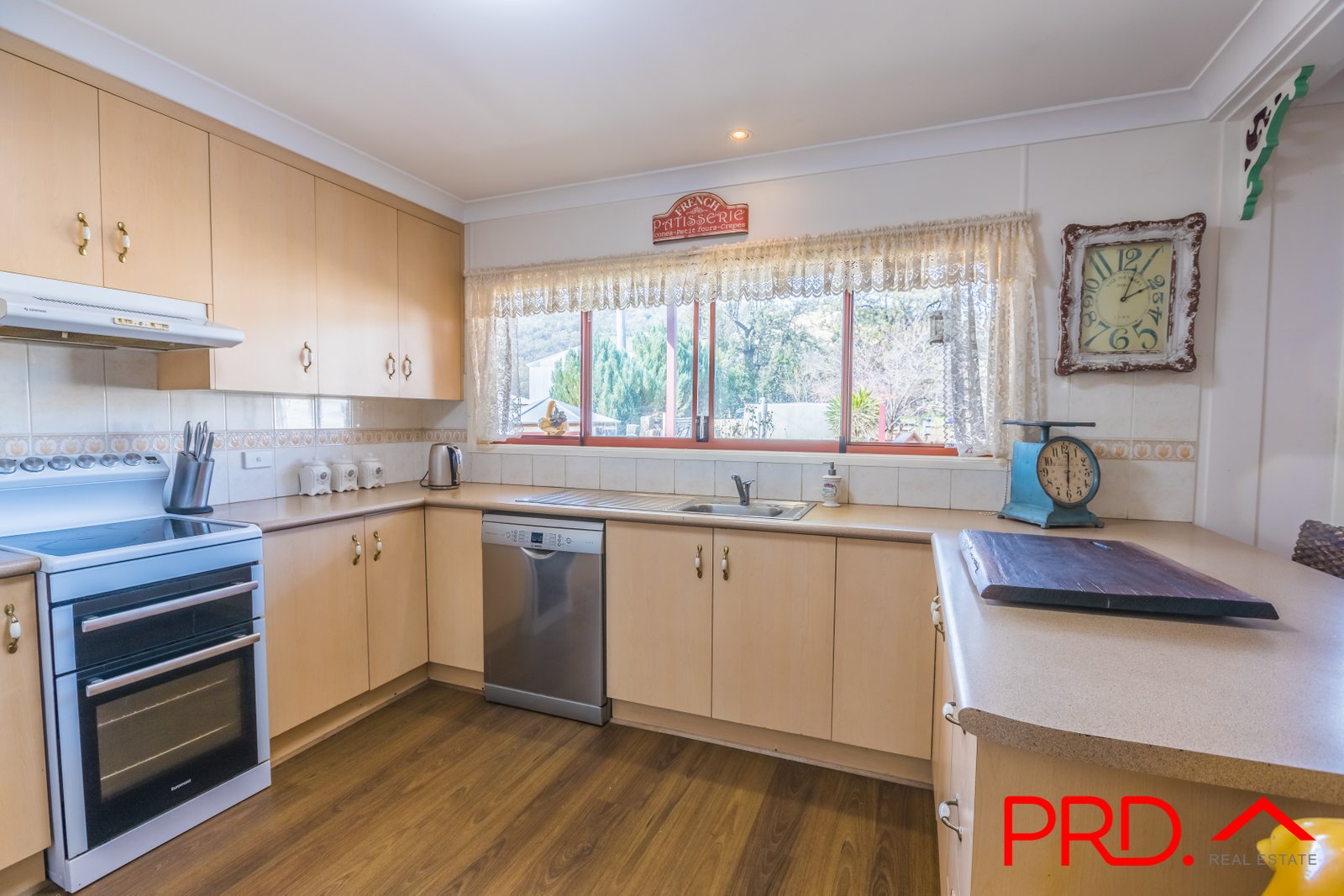14 Duncan Street WOOLOMIN 4