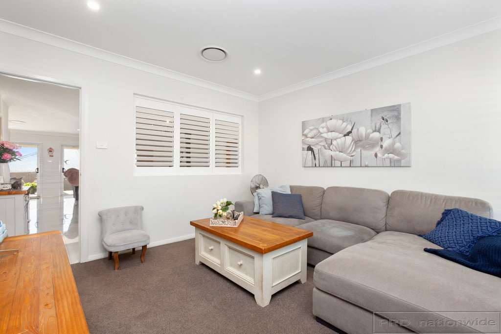 14 Dunnett Ave  NORTH ROTHBURY 3