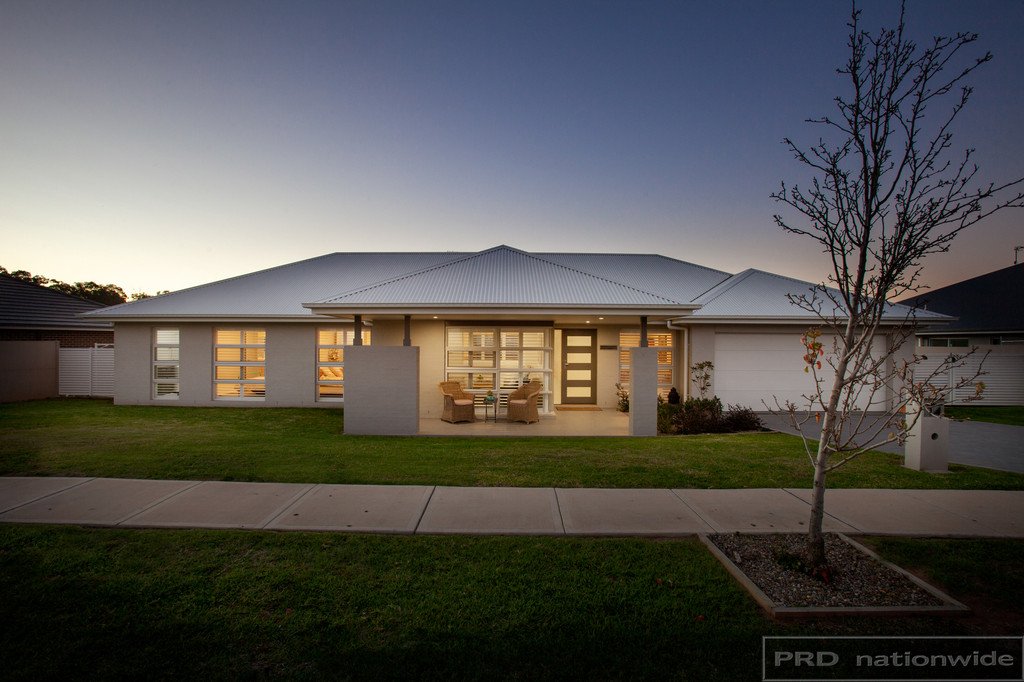 14 Dunnett Ave  NORTH ROTHBURY 9