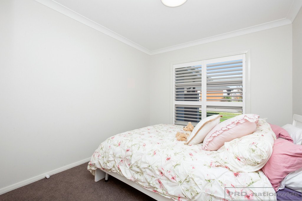 14 Dunnett Ave  NORTH ROTHBURY 15