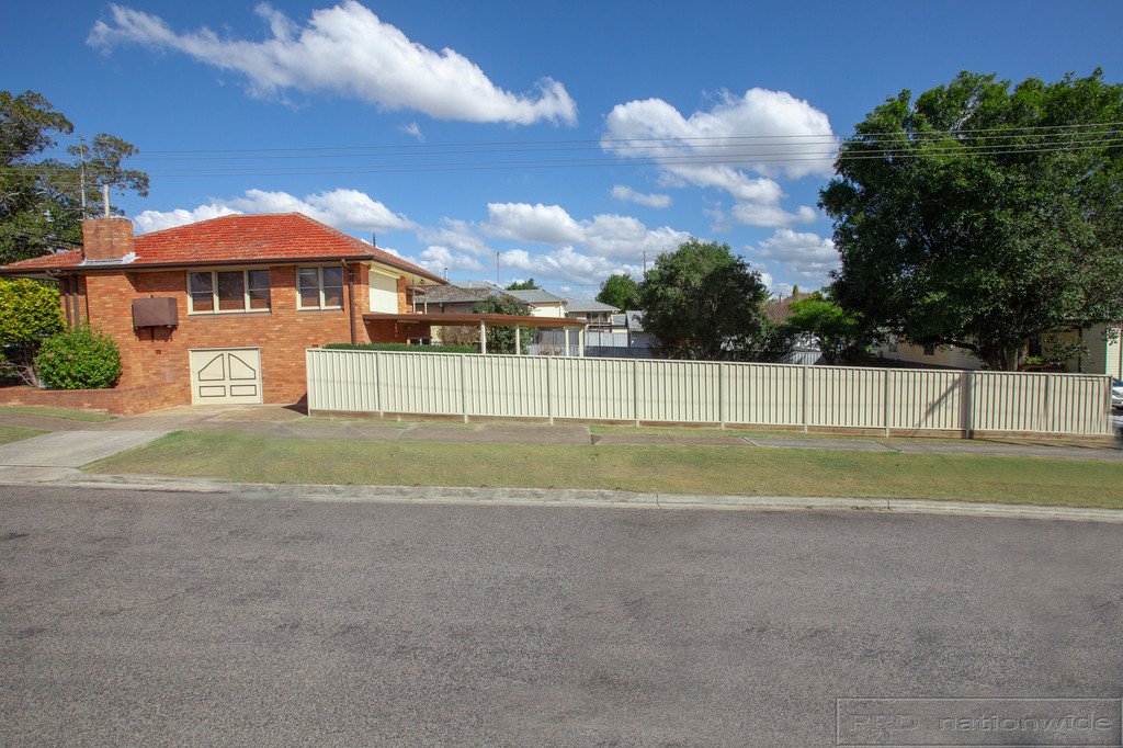 14 Dwyer Street MAITLAND 4