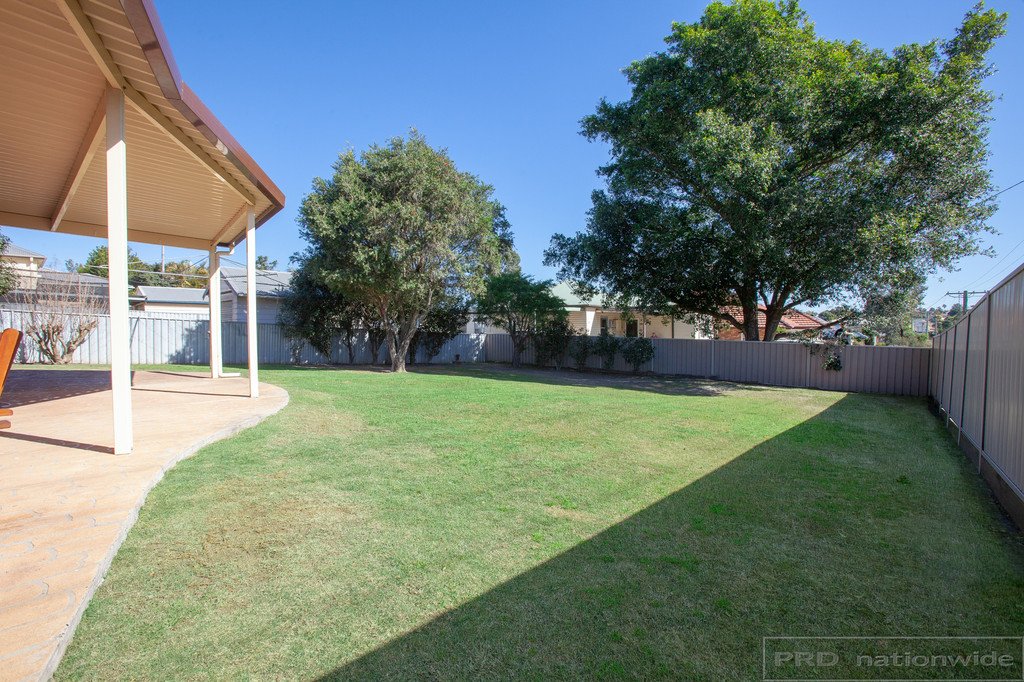 14 Dwyer Street MAITLAND 7