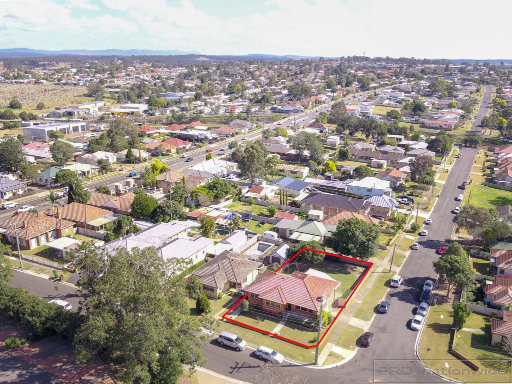 14 Dwyer Street MAITLAND 10