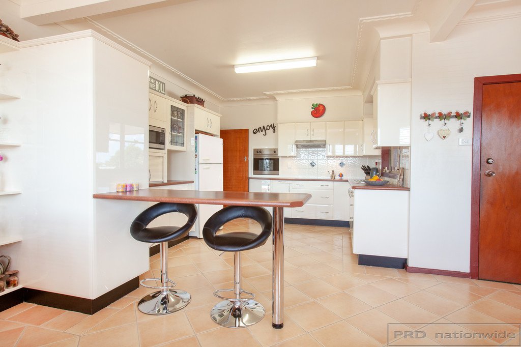 14 Dwyer Street MAITLAND 14