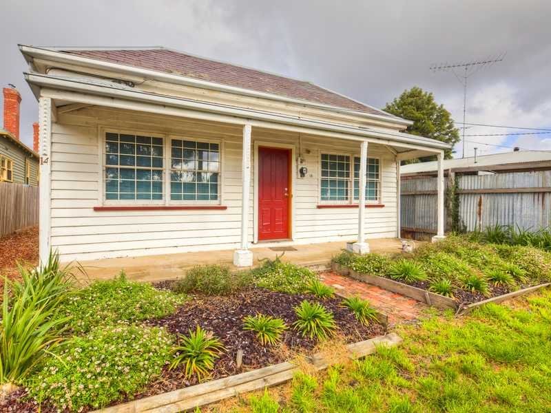 14 Dyte Parade BALLARAT EAST 1