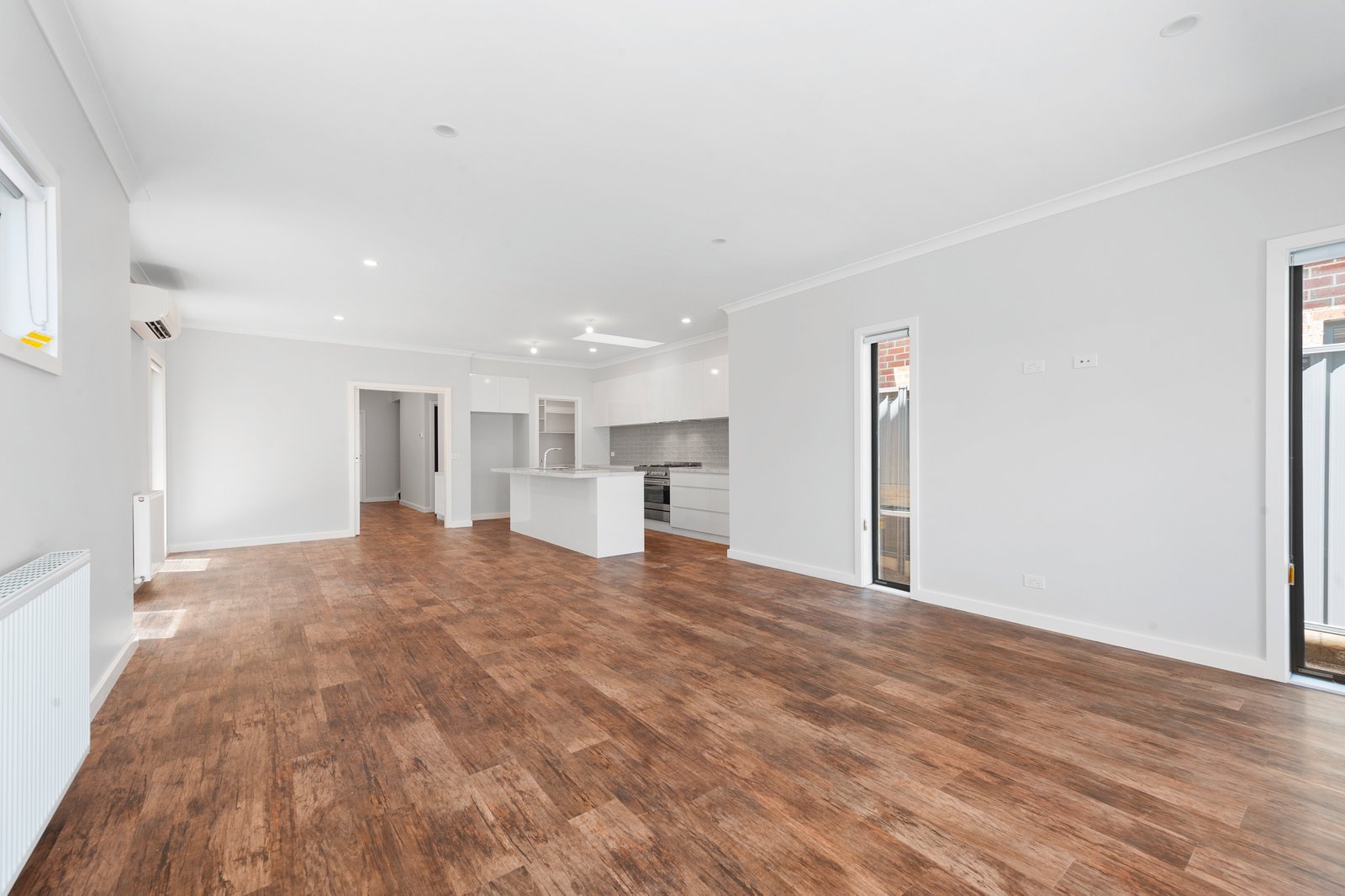 Gallery: 14 East Street South